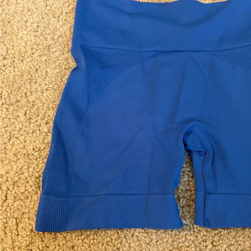 SET Active High-Rise Seamless Bike Shorts in Bright Blue - Picture 5 of 5
